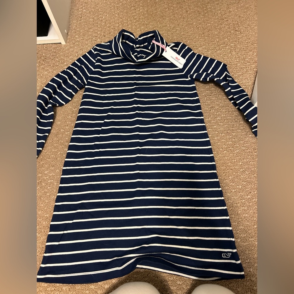 Vineyard Vines girls sweater dress